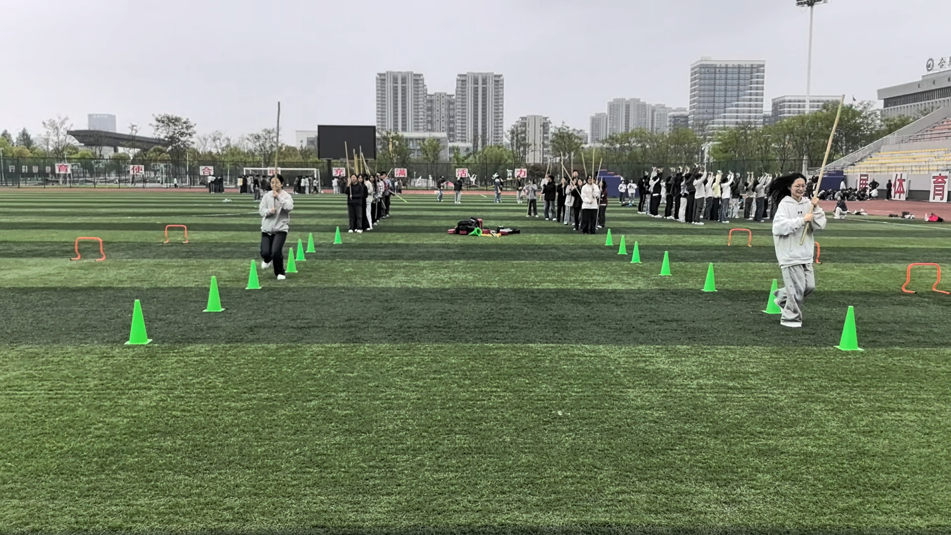 2F10CC